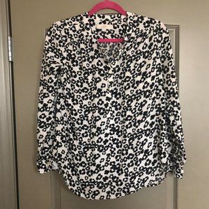 LOFT Black and White Pop Floral Blouse